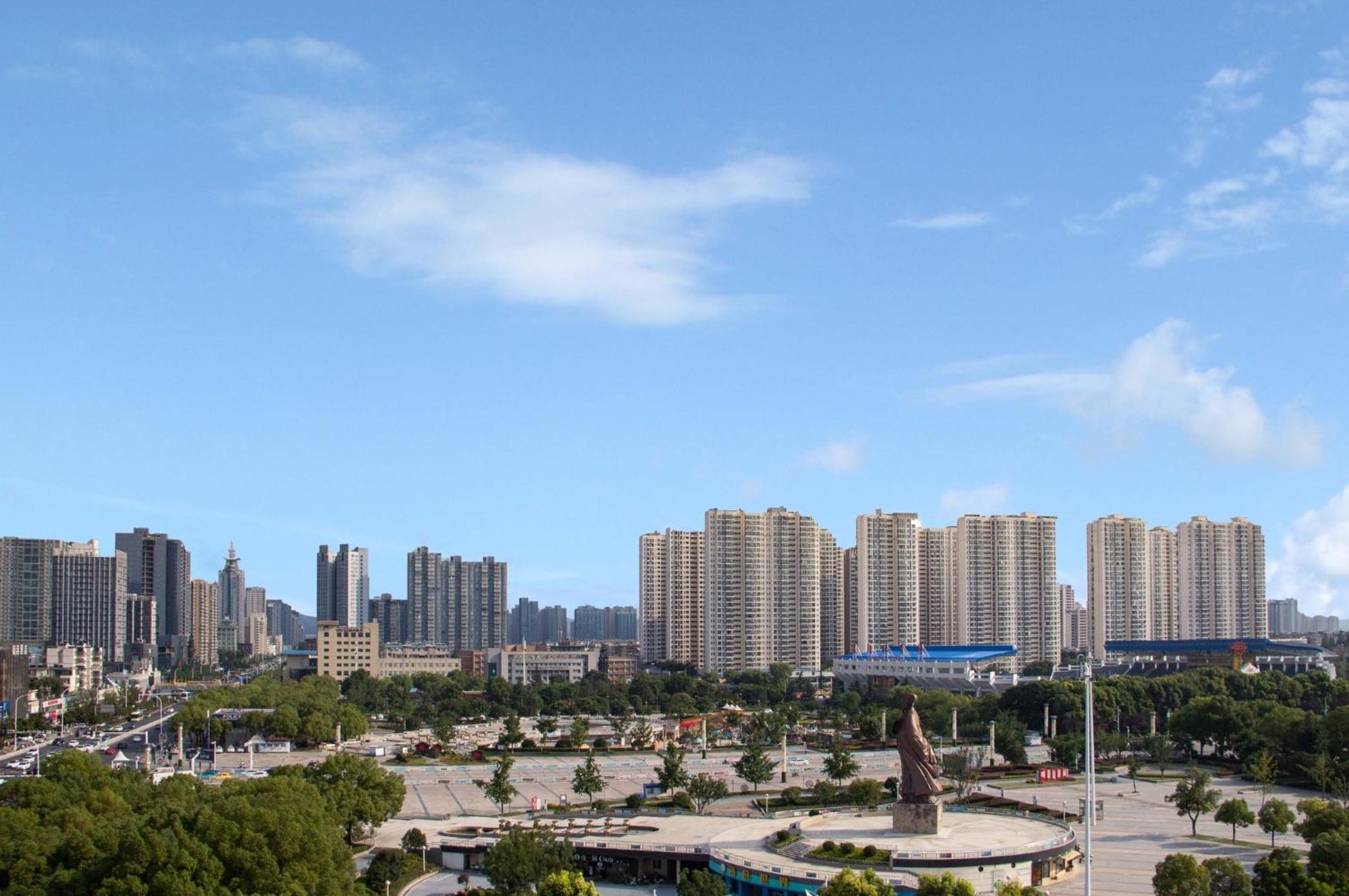 Crowne Plaza Xiangyang By Ihg Hotel Екстериор снимка