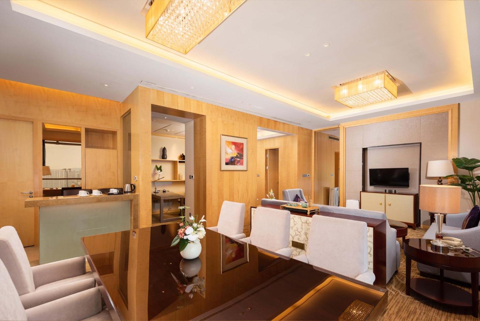 Crowne Plaza Xiangyang By Ihg Hotel Екстериор снимка